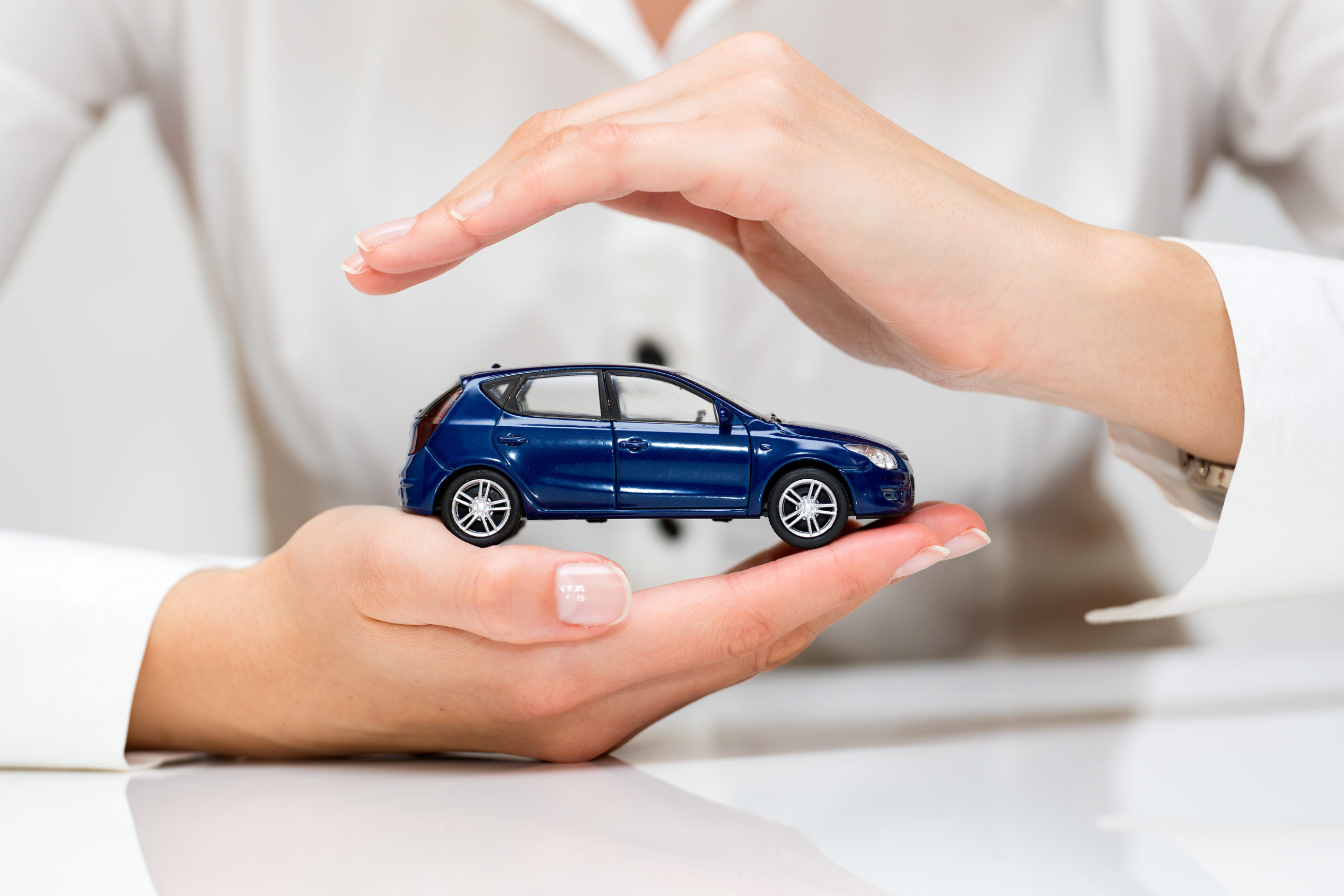 Faut-il changer d’assurance voiture lors de l’achat d’un nouveau véhicule ?