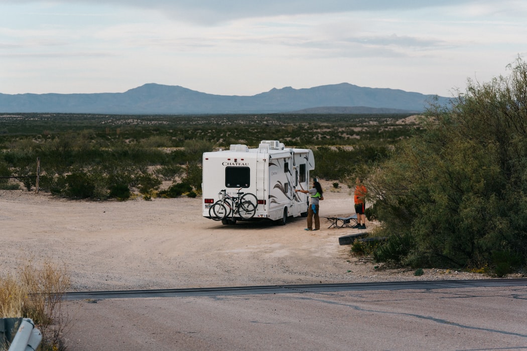 Stationnement camping-car : que dit la loi ?