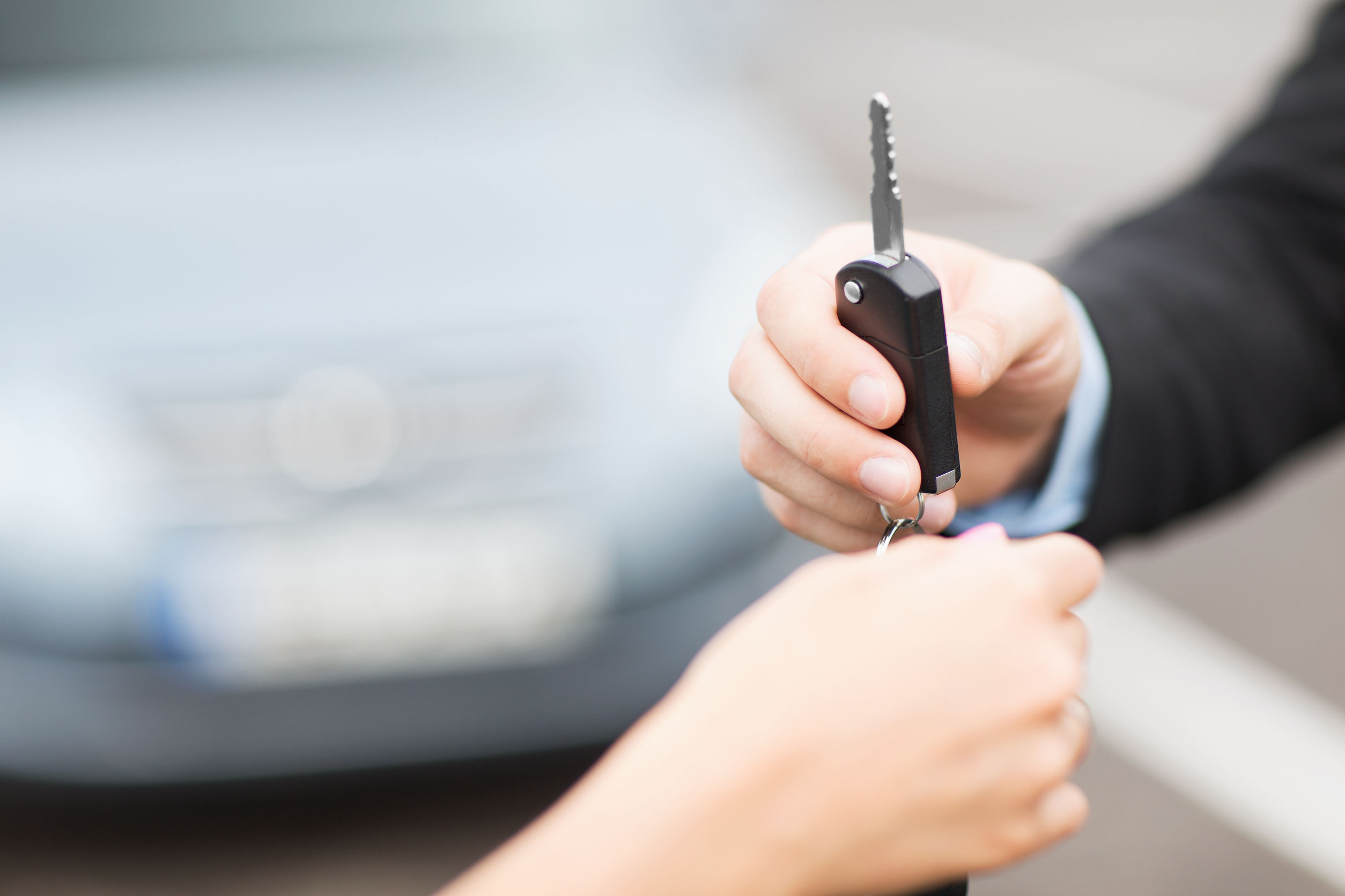 Faut-il changer d’assurance auto à l’achat d’un nouveau véhicule ?